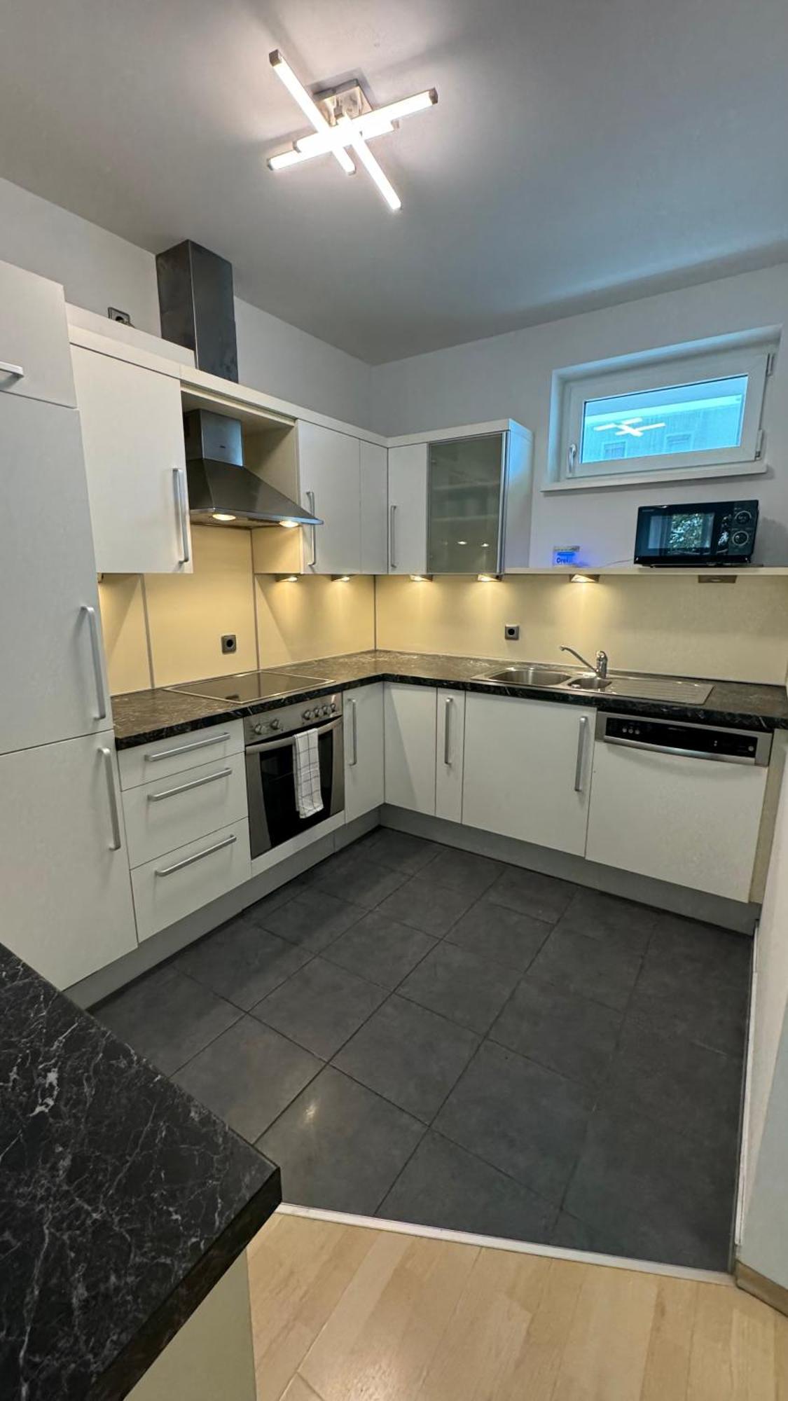 City Apartement Linz Fuer 5 Gaeste Mit Self-Checkin Und Kueche Exteriör bild
